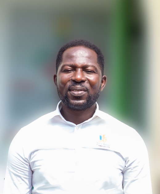 Daniel Doe Nuer (General Manager)